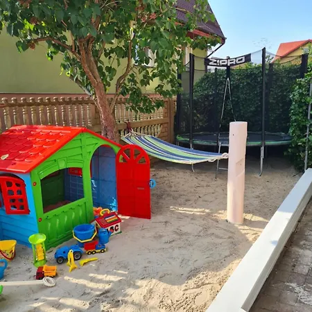 Guest house Lilia Leba